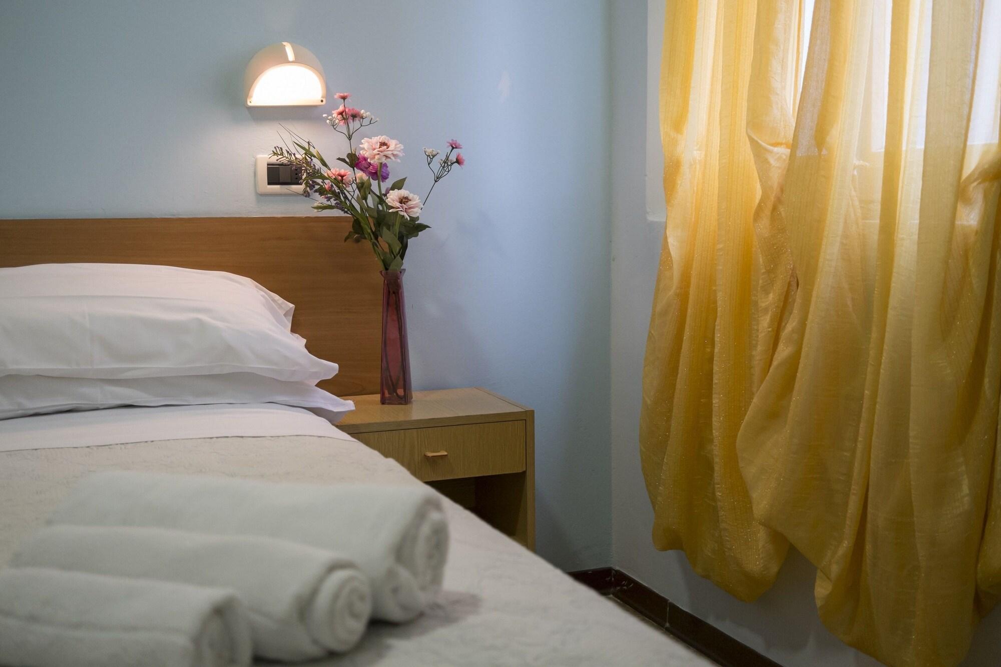 Hotel Eliseo リミニ エクステリア 写真