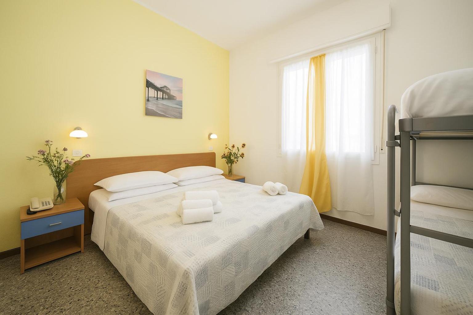 Hotel Eliseo リミニ 部屋 写真