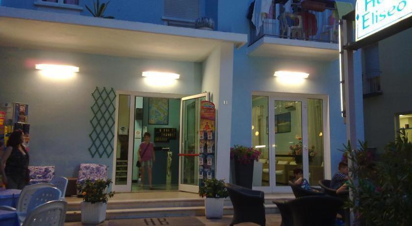 Hotel Eliseo リミニ エクステリア 写真